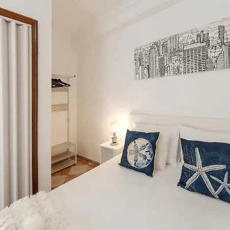 Apartman Next To The Waves *