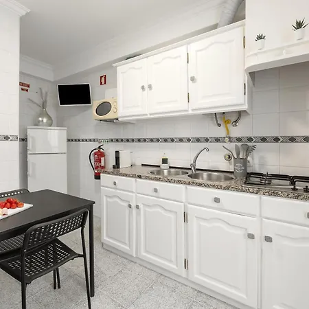 Next To The Waves Apartman Nazaré